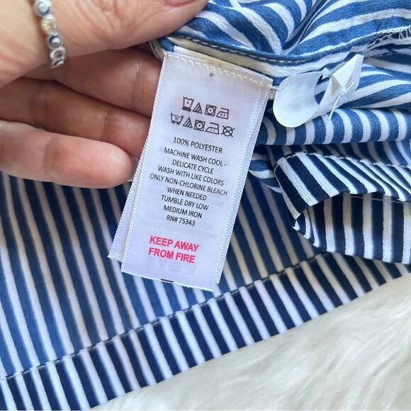 NWT Isaac Mizrahi Striped Top Navy Blue White Short Sleeve Large - Picture 2 of 7
